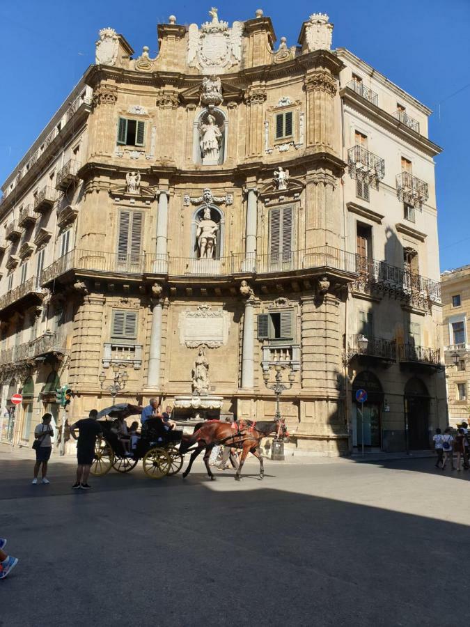 Penthouse Luxury Quattro Canti Palermo Eksteriør billede
